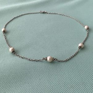 Diamond & Pearl Station 18k White Gold Necklace
